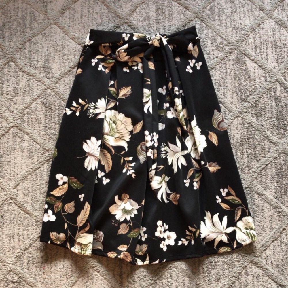 Black Floral Skirt